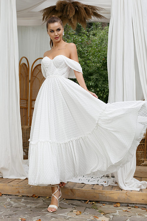 Popolnočné šaty Miley. Svadobný salón Beautiful Bride Košice.