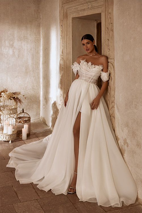 Svadobné šaty Carver. Svadobný salón Beautiful Bride Košice.